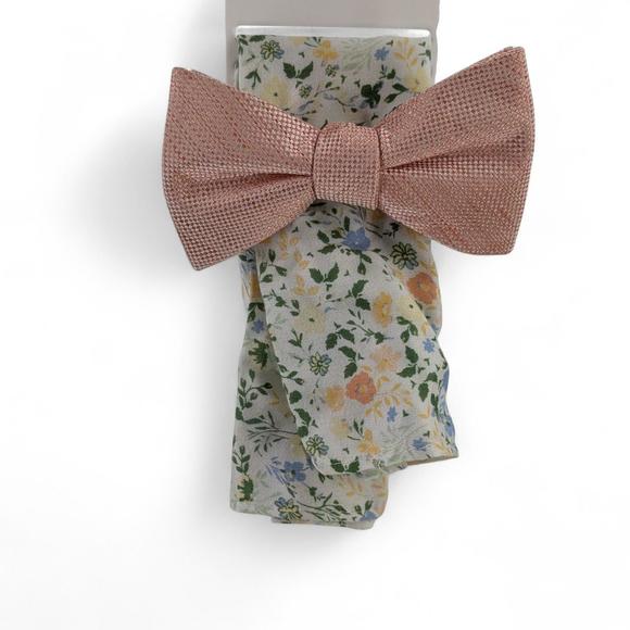 Bar Iii Men's Wren Textured Bow Tie Floral Pocket Square Melon Bowtie - Picture 1 of 1